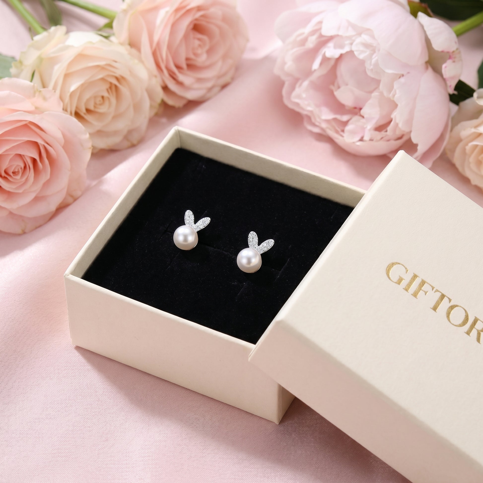 Giftoria gift box packaging for 925 sterling silver pearl bunny stud earrings