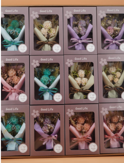 Pastel Wishes Dried Flower Greeting Card