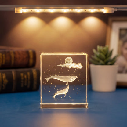 Whale 3D engraved crystal cube keepsake, a soothing ocean décor piece and thoughtful gift